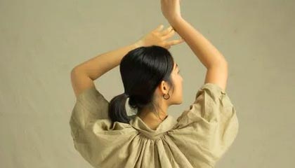 开云全站-德甲：汉诺威1-4败给门兴，守门员多次救险依旧难挡败局，汉诺威门将