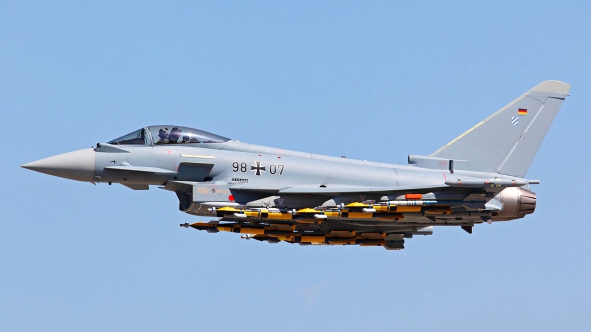 比利亚雷亚尔击败劲敌,喜获三分,比利亚雷亚尔强吗