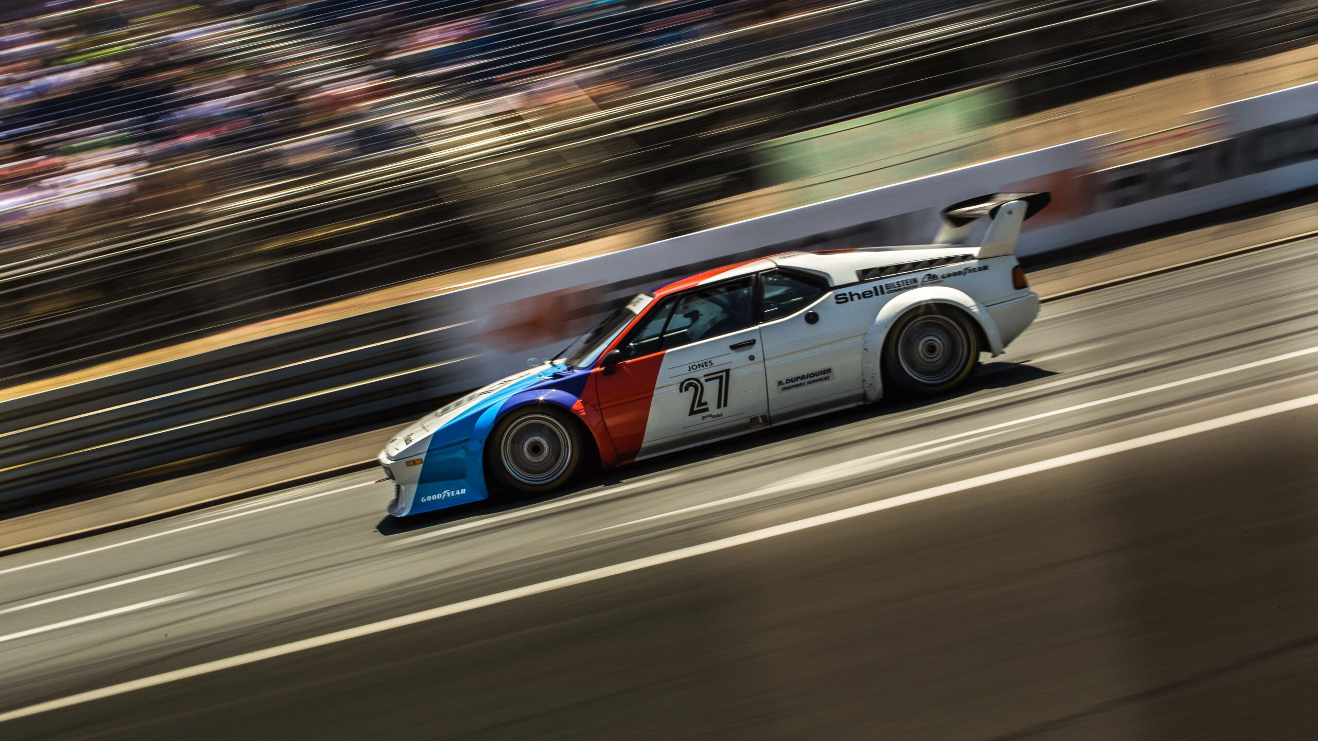 kaiyun中国官方网站-归来巨星：退役球员重新登场的精彩瞬间，退役球员复出